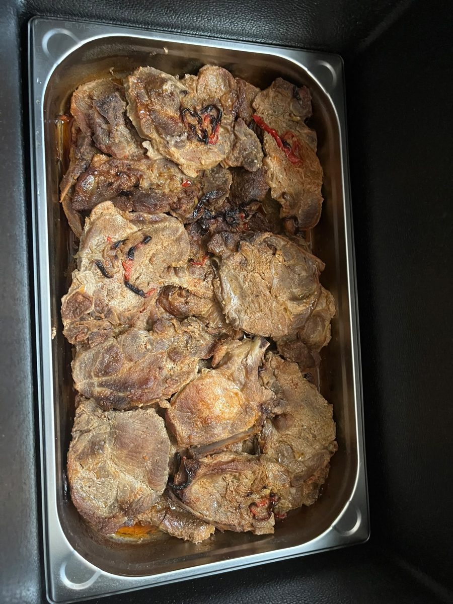 Cristina Victoria - Catering - Warme Speisen, schweinefleisch-gebraten