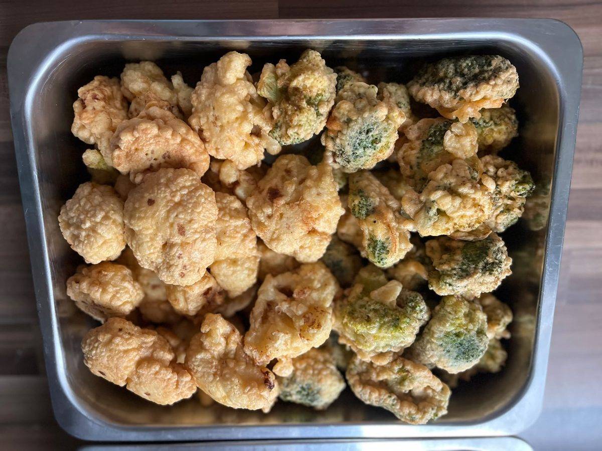 Cristina Victoria - Catering - Warme Speisen, backgemuese-blumenkohl-brokkoli