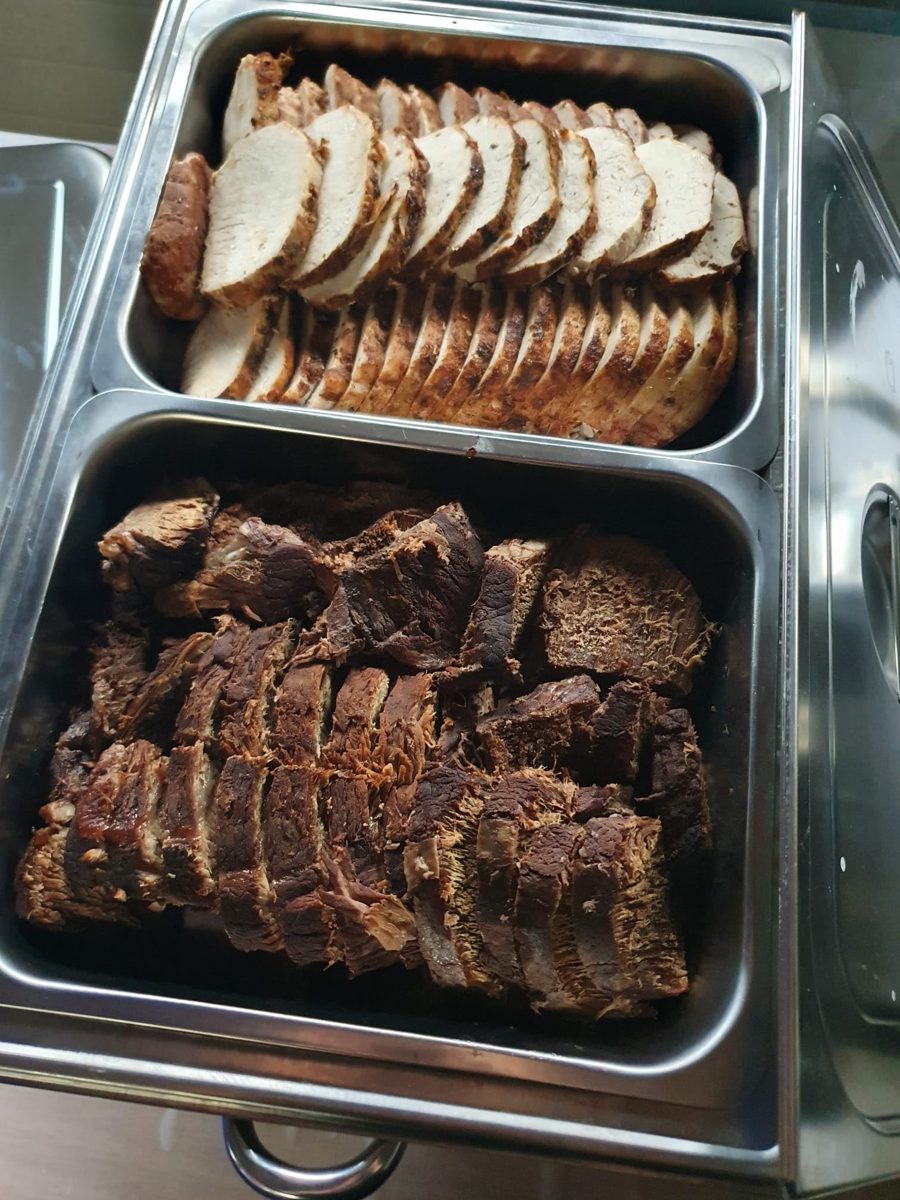 Cristina Victoria - Catering - Warme Speisen, braten-aufgeschnitten