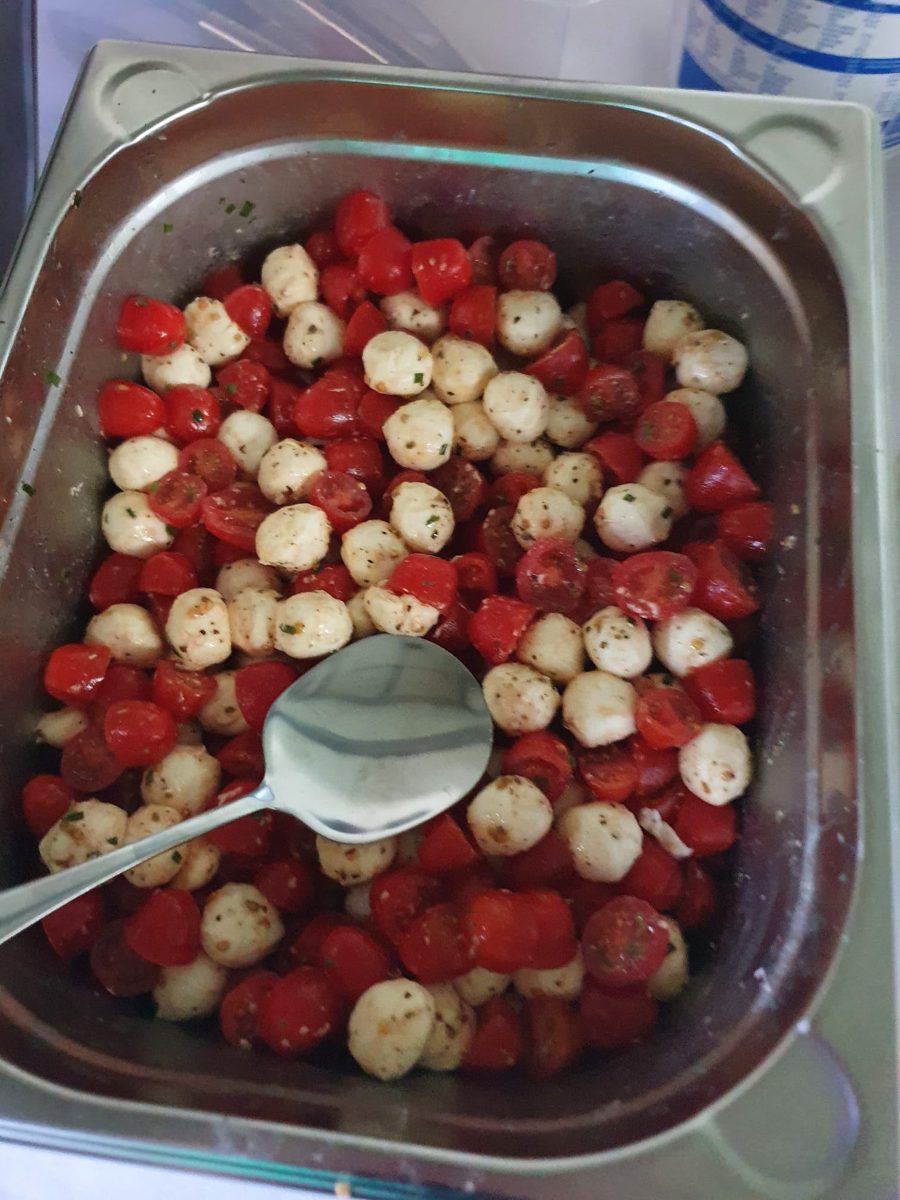 Cristina Victoria - Catering - Warme Speisen, tomaten-mozzarella-salat