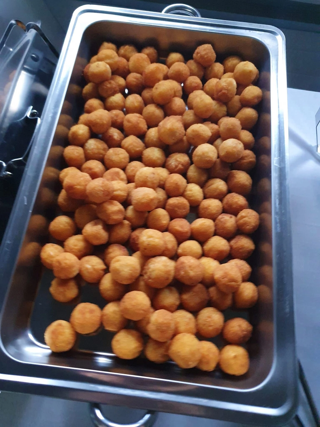 Cristina Victoria - Catering - Warme Speißen