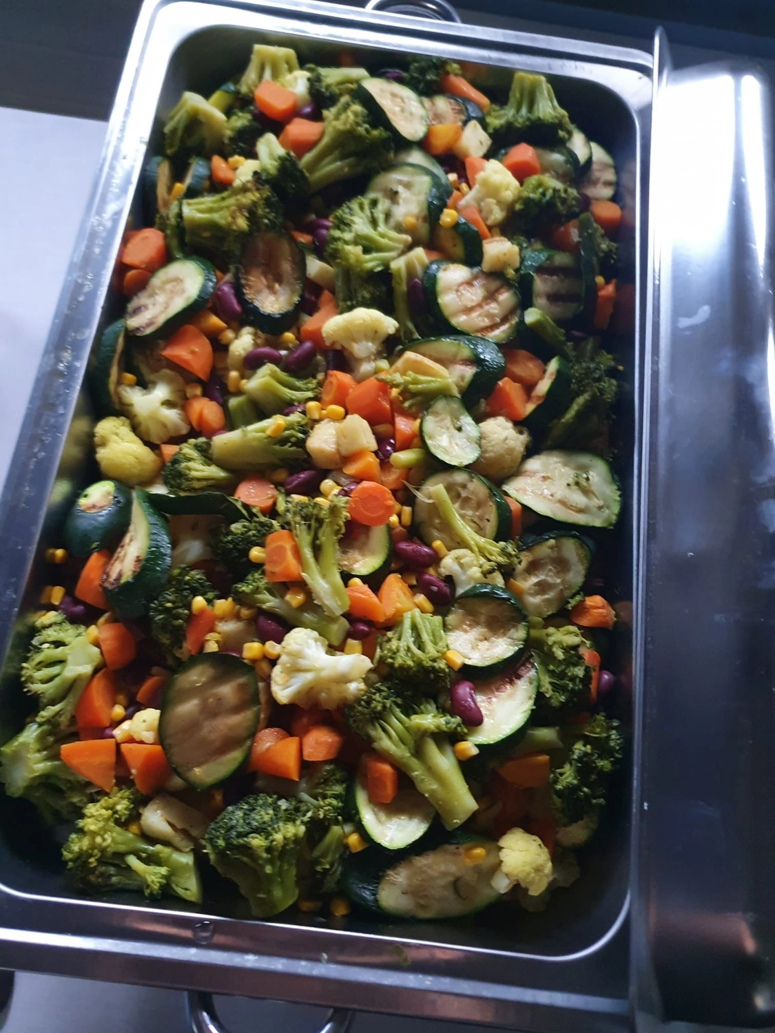 Cristina Victoria - Catering - Warme Speißen