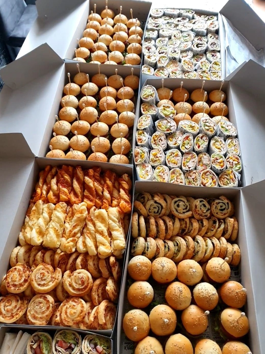 Cristina Victoria - Catering - Fingerfood & Canapés