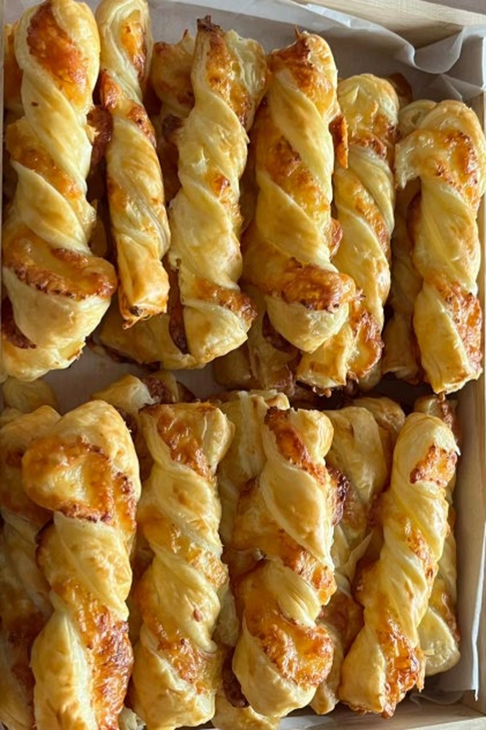 Cristina Victoria - Catering - Überbackene Brezeln